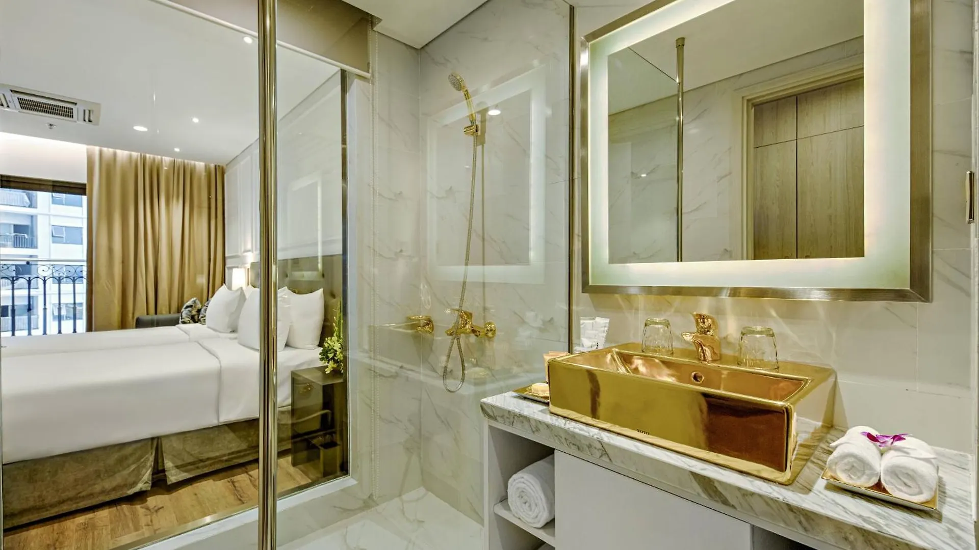 Premium Room With Infinity Pool & City View Da Nang